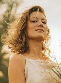 Clara